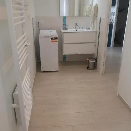 Appartamento Place Alexandre Stanier N 7 Avec Terrasse